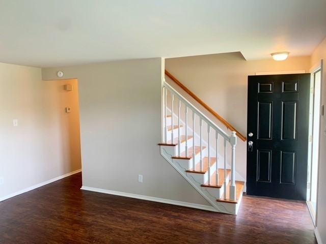 10307 Chris Dr - Photo 3 of 16