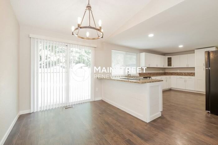 15623 90th Avenue Ct E - Photo 6 of 16