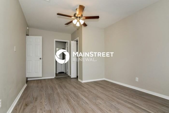 4208 King Alfred Dr - Photo 7 of 16