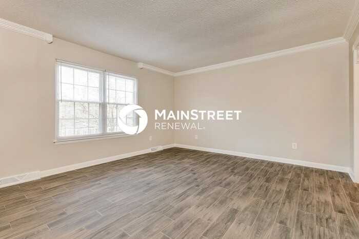 1005 N Jackson Ave - Photo 6 of 17