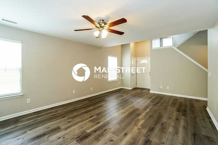 414 Summer Breeze Dr - Photo 6 of 17