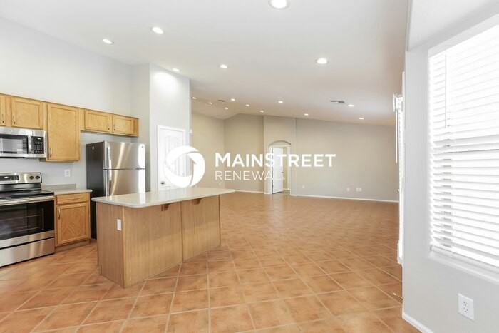 17406 W Mohave St - Photo 6 of 16