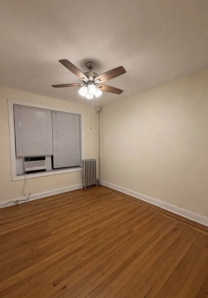 4731 43rd St #2R - Photo 7 of 7