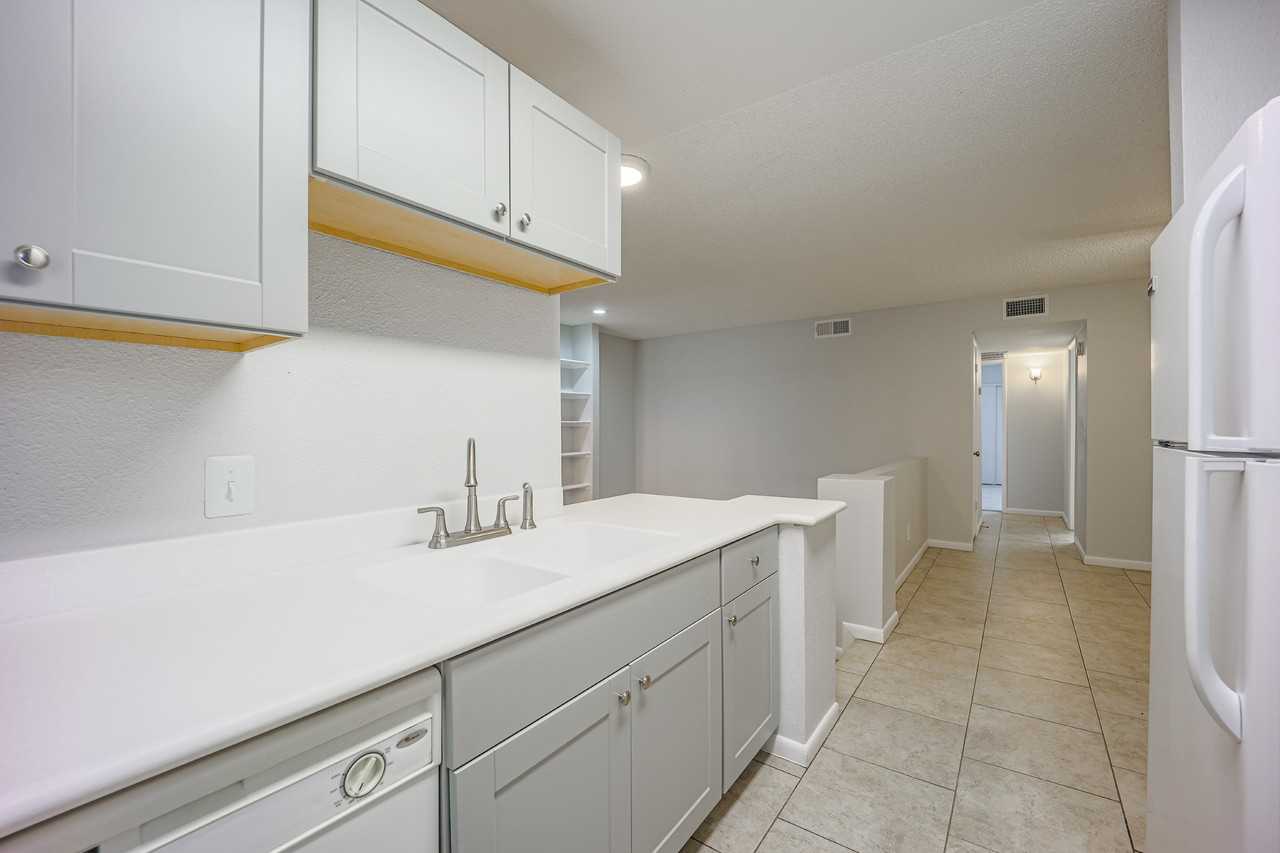 747 S Extension Rd #112 - Photo 3 of 33
