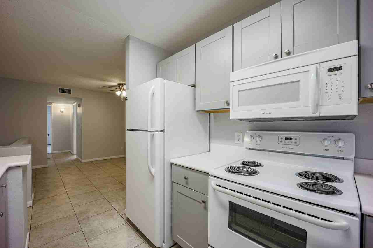 747 S Extension Rd #112 - Photo 4 of 33