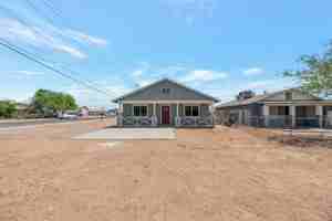 featured image of 801 E 2nd St #A