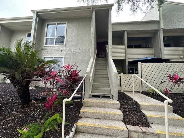 514 Windrush Bay Dr - Photo 3 of 22