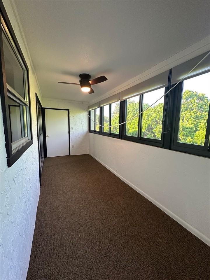 514 Windrush Bay Dr - Photo 4 of 22