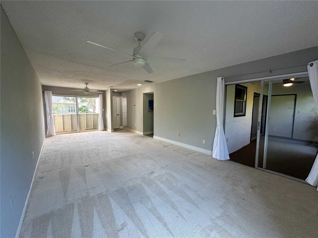 514 Windrush Bay Dr - Photo 5 of 22