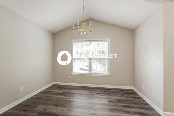 1704 Dunneman Ct - Photo 7 of 16