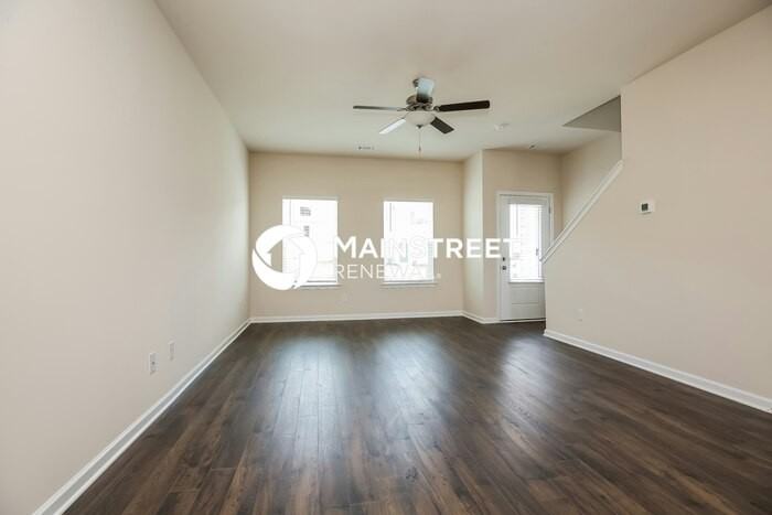 1077 Arlene Dr - Photo 4 of 17
