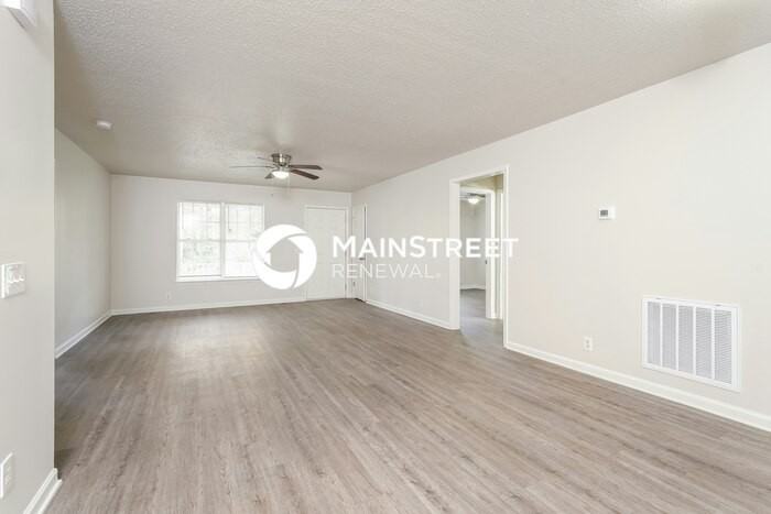 1634 N Hamilton St - Photo 7 of 16