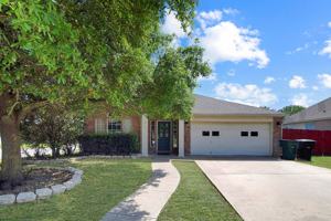 featured image of 2305 Warwicke Ct