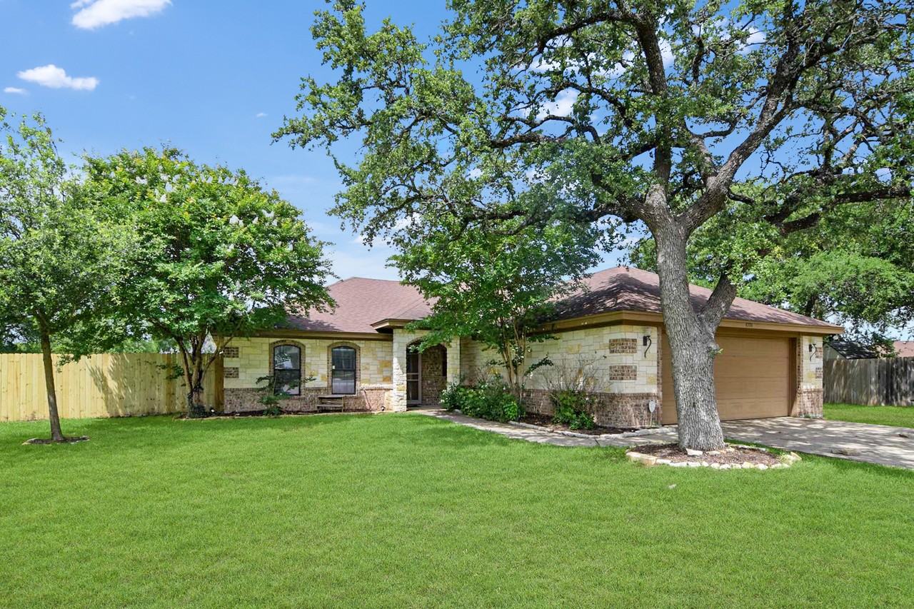 4700 Bear Riv - Photo 3 of 21