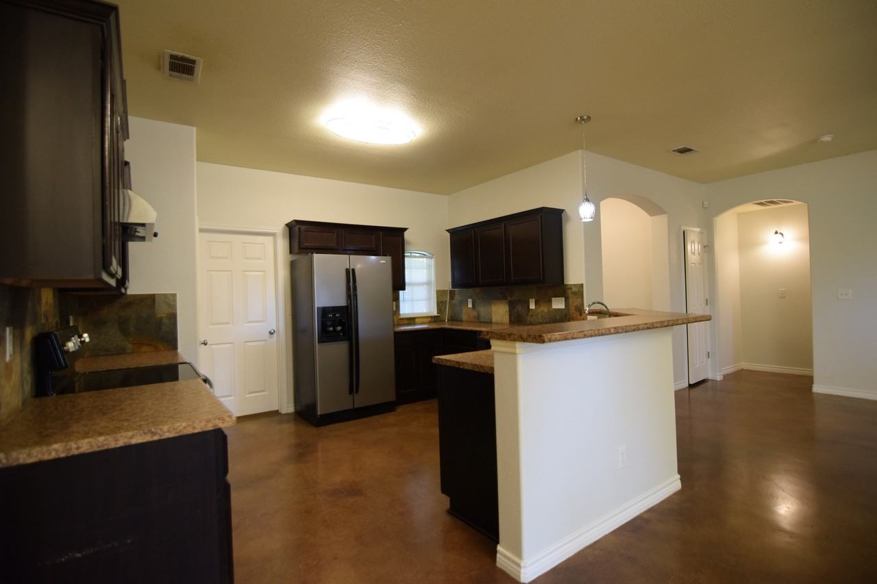 4700 Bear Riv - Photo 4 of 21