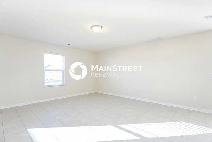 119 Calhoun Pl - Photo 3 of 15