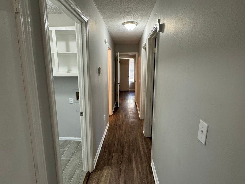 5018 Deneen Dr - Photo 7 of 15