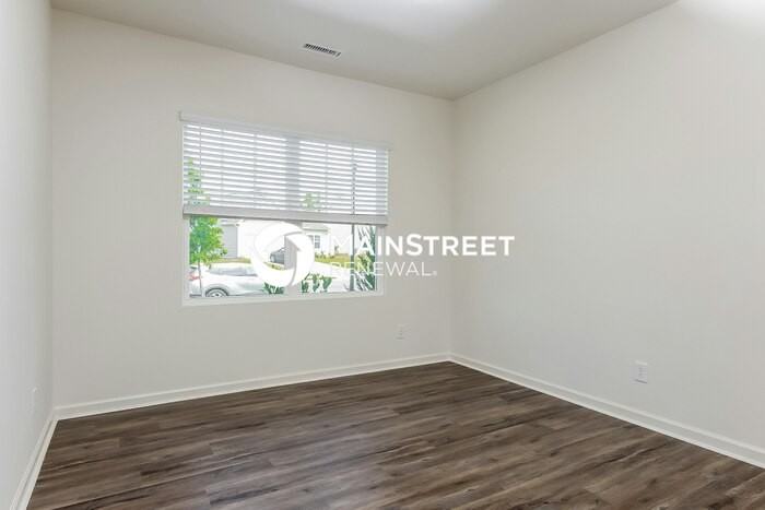 121 Quincy Meadow Ave - Photo 4 of 17