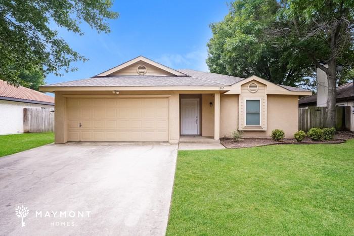 1312 Nelson Pl