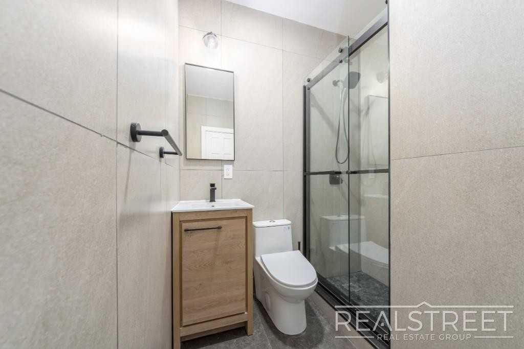 426 Chauncey St #2 - Photo 7 of 9