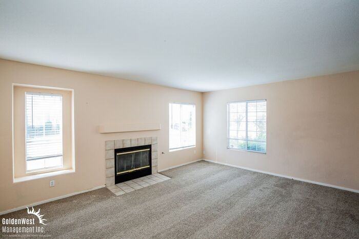 504 Rafkin Pl - Photo 6 of 12