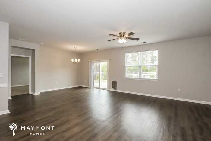 534 Hay Hill Ln - Photo 4 of 15