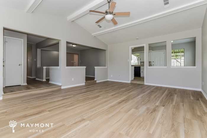 11317 Mccree Rd - Photo 4 of 14