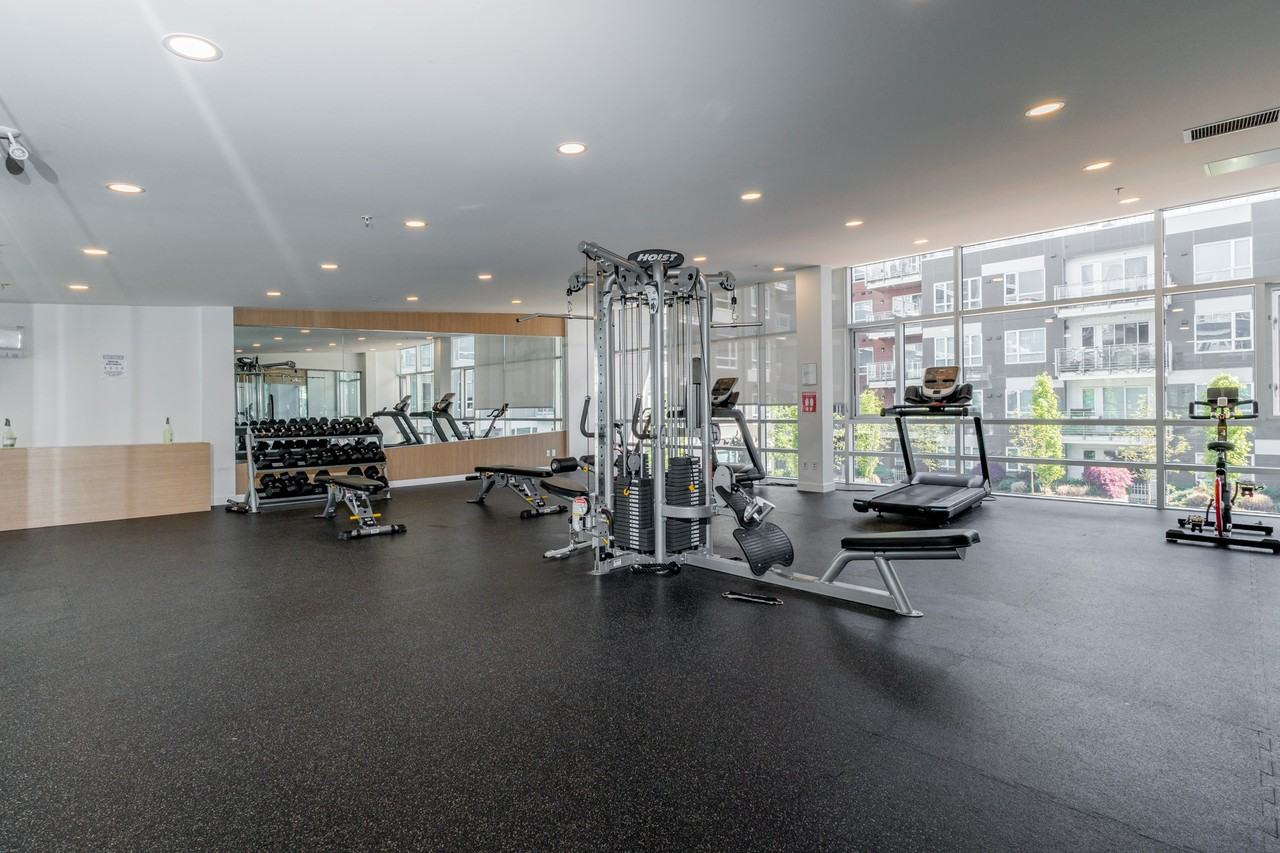 105 Boulevard #608 - Photo 2 of 40