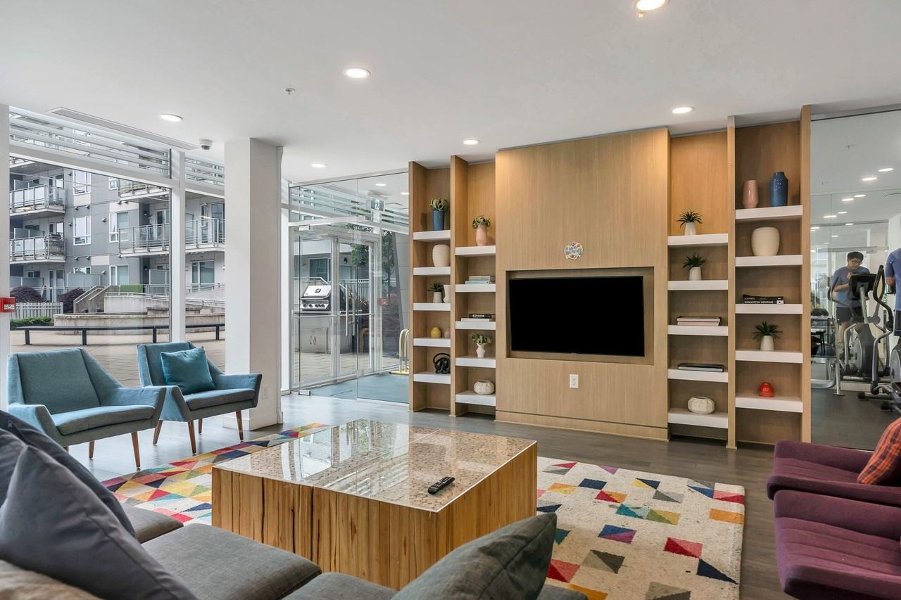 105 Boulevard #608 - Photo 7 of 40