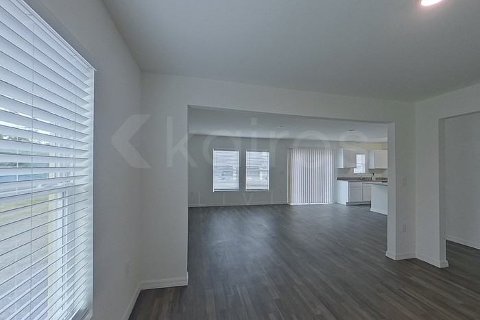 21262 Quesada Ave - Photo 4 of 23