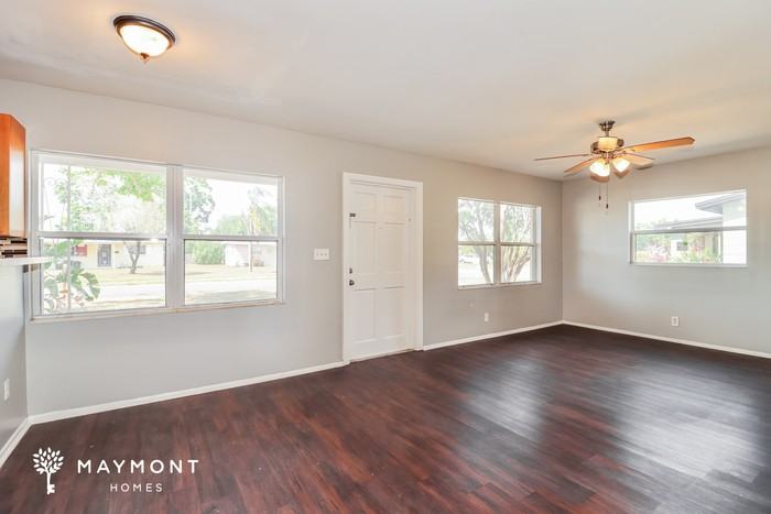 5358 97th Ter N - Photo 5 of 15