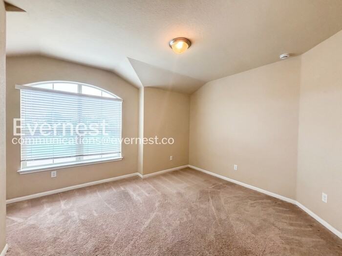 1974 Mexia Dr - Photo 6 of 22