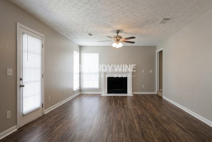 3981 Ivy Trace Ln - Photo 3 of 16