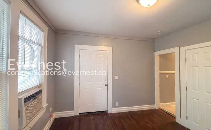 32 Woodlawn Dr #2 - Photo 6 of 19