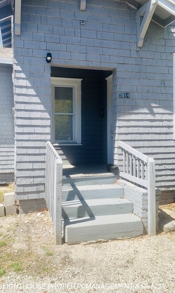 3914 Springfield Blvd - Photo 3 of 20