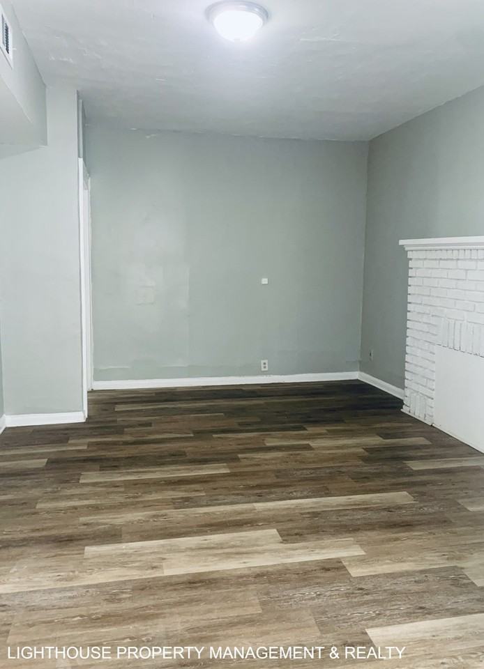 3914 Springfield Blvd - Photo 6 of 20