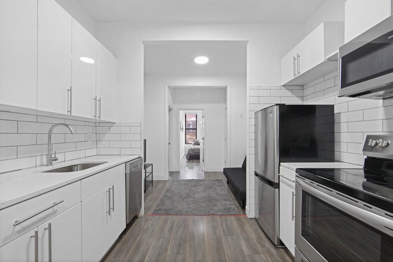 207 W 136th St #3 - Photo 2 of 17