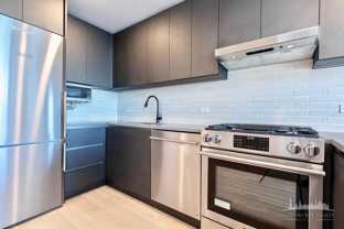 Vernon Blvd #316 - Photo 1 of 1