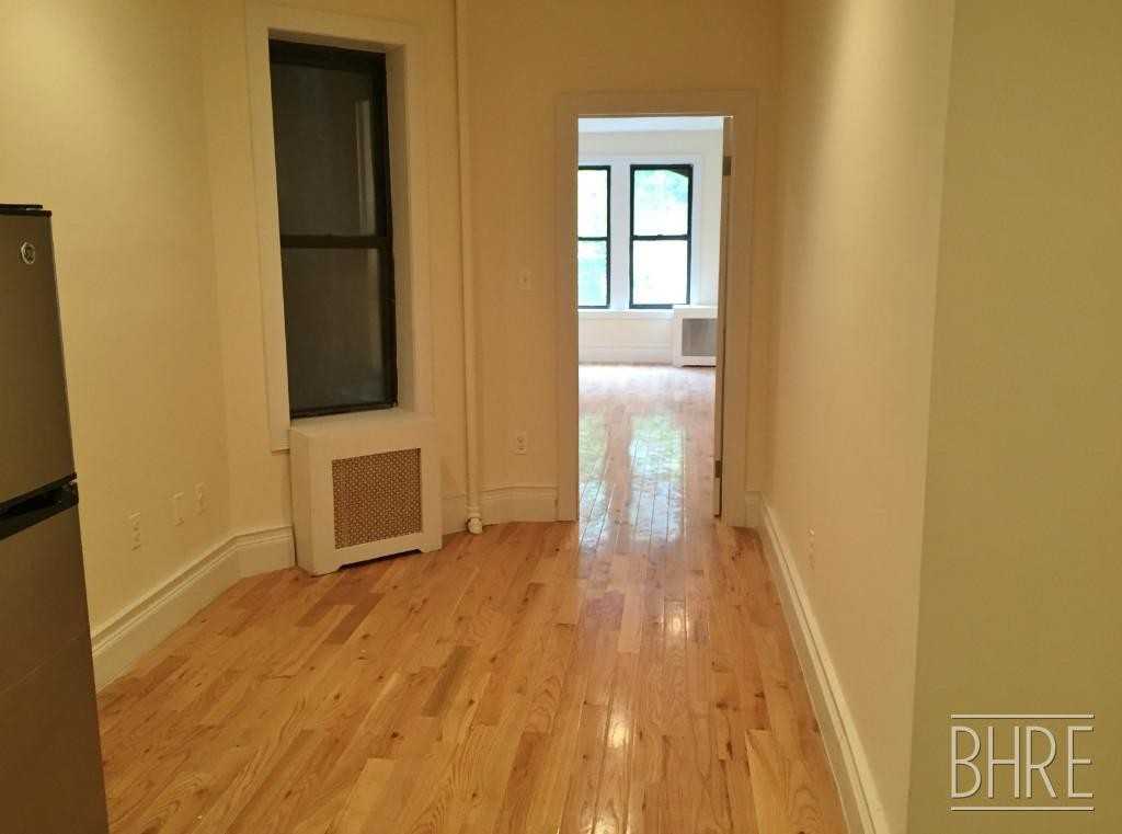 42 Hicks St #1N - Photo 3 of 11