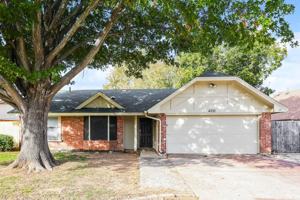 featured image of 4210 Glen Hollow Cir