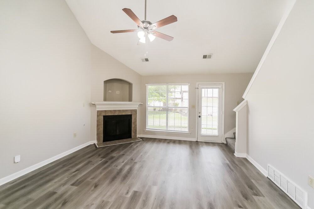 4880 Briona St - Photo 6 of 17