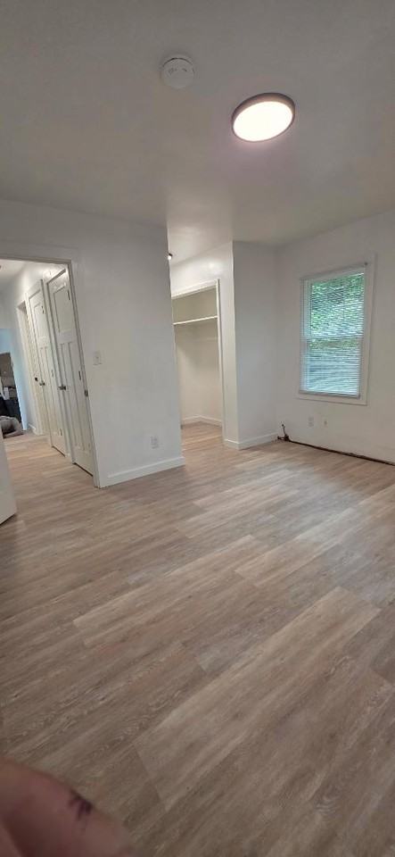 2337 W Wall St - Photo 6 of 12
