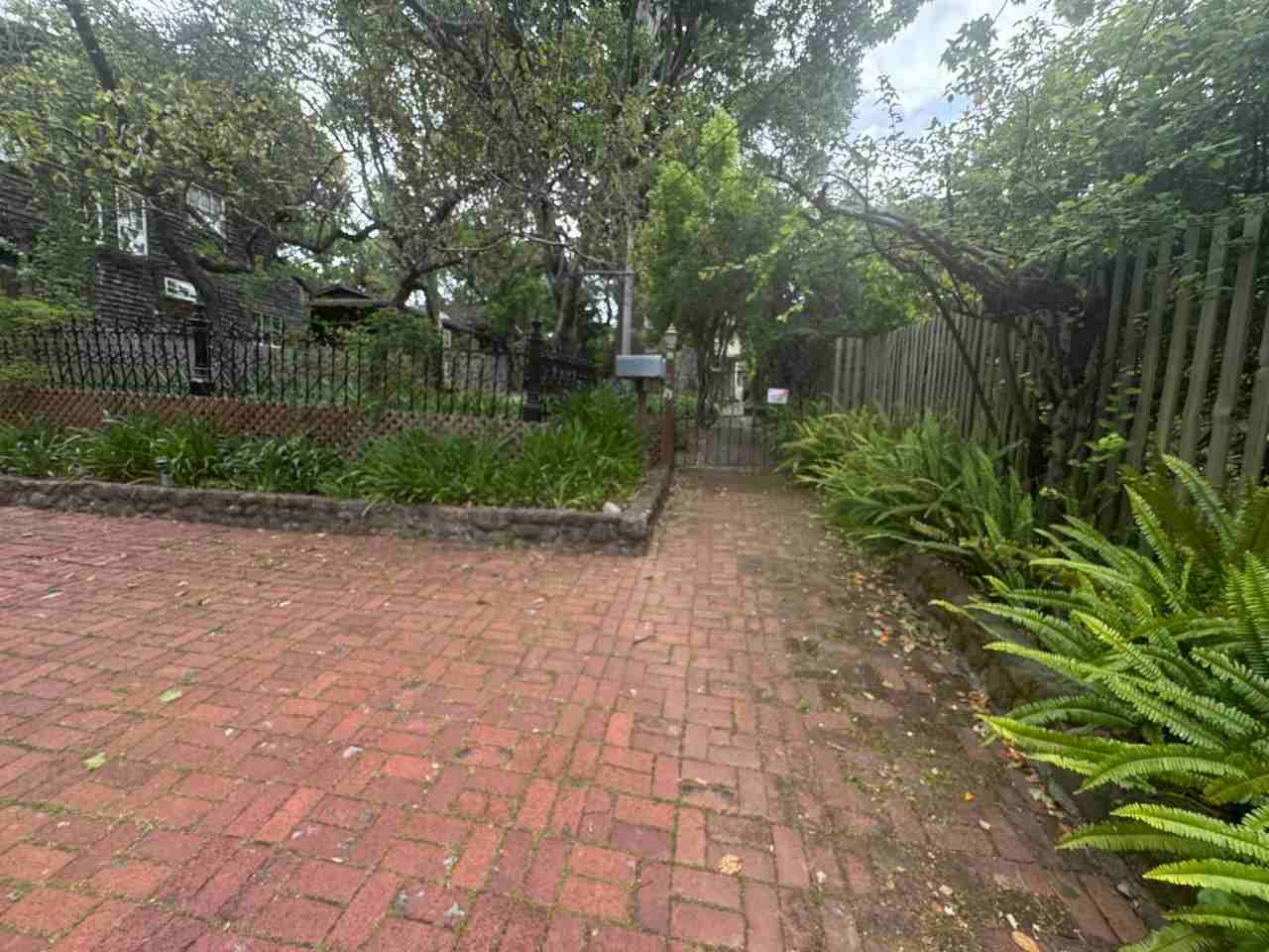 23 Sycamore Ave - Photo 3 of 20