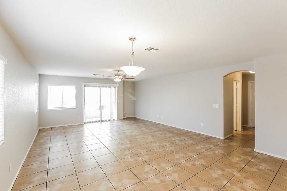 2650 S 84th Dr - Photo 7 of 16