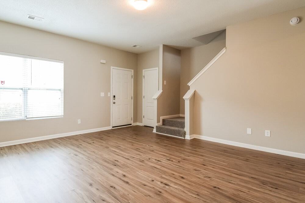 2285 Bigwood Trl - Photo 4 of 17