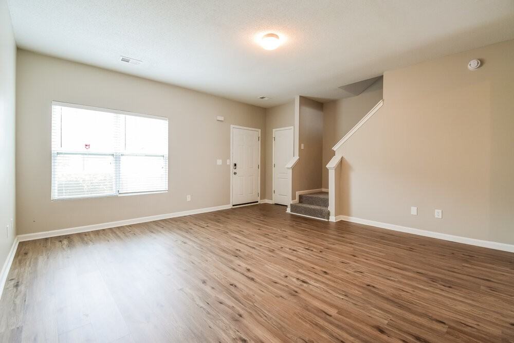 2285 Bigwood Trl - Photo 5 of 17