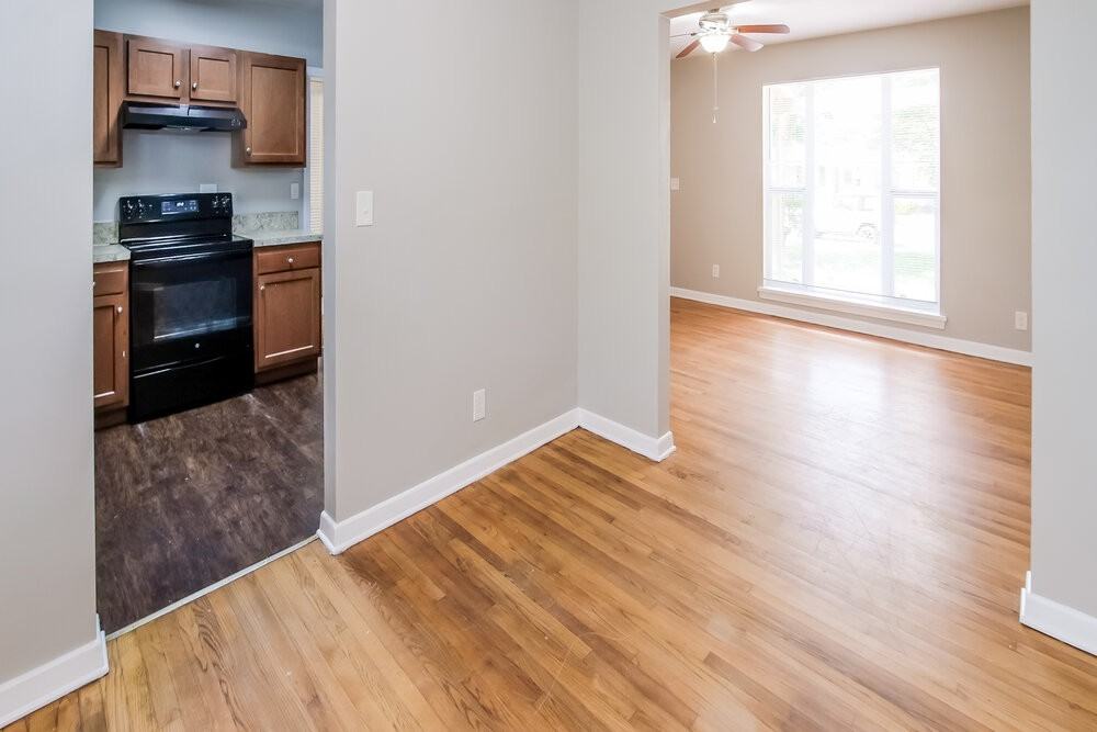 6020 Woodside Dr - Photo 5 of 16