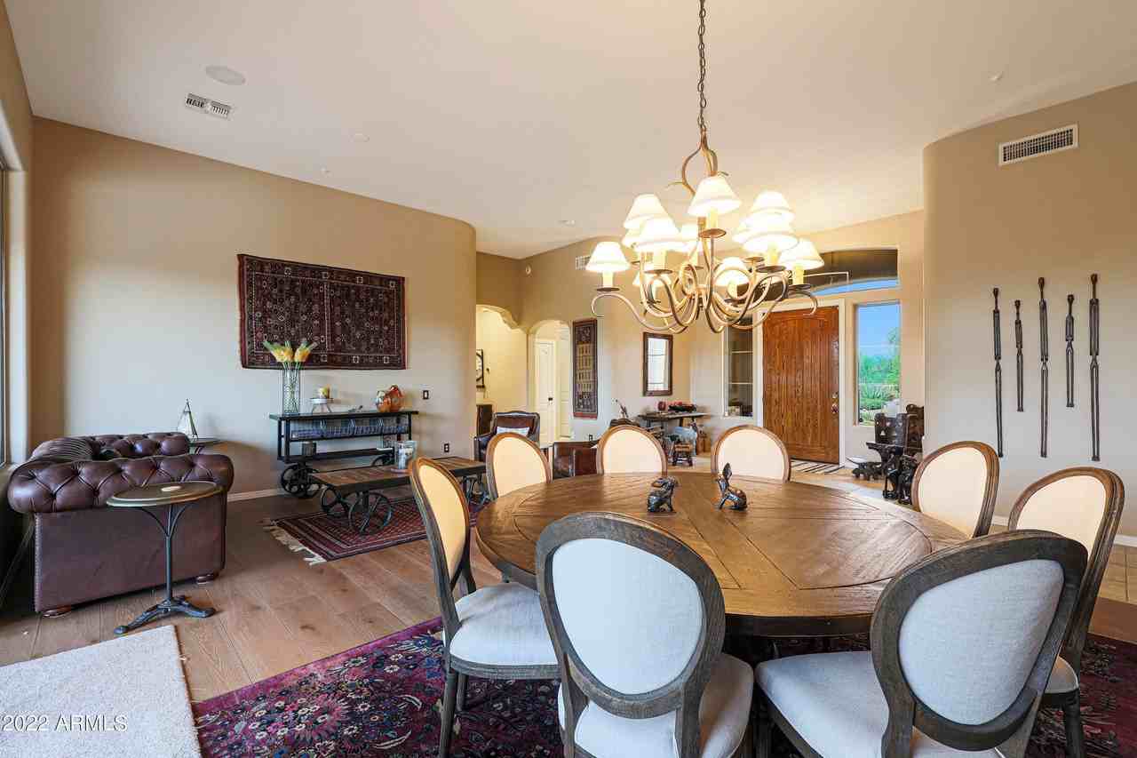 8193 E Sand Flower Dr - Photo 4 of 48