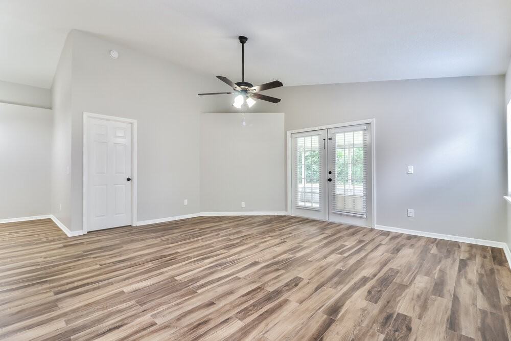 1318 Brahma Dr - Photo 4 of 16