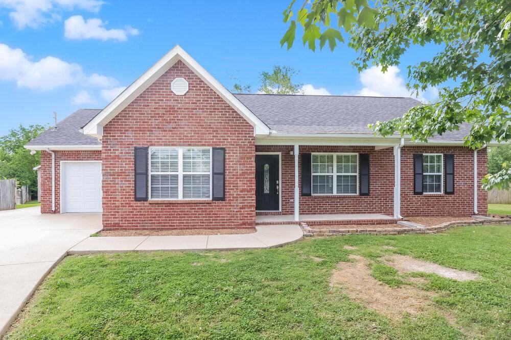 407 Cindi Ct